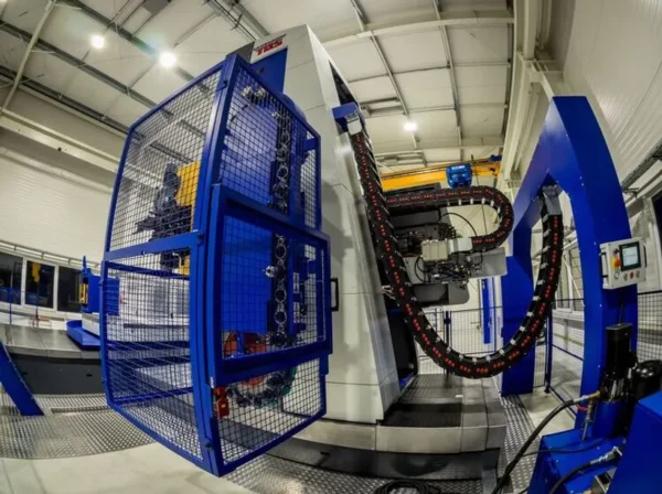 TOS Varnsdorf WHR 13 high-capacity horizontal boring machine with Ø130 mm extending ram and spindle